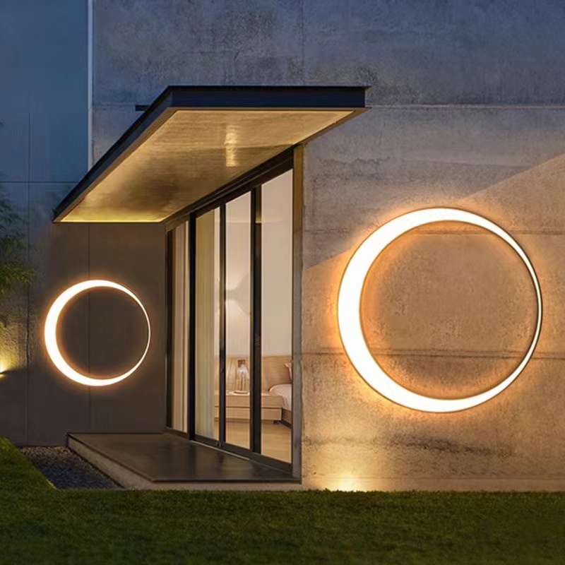 Modern wall light, outdoor pat - Outdoor Lighting Up And Down reseña y precio