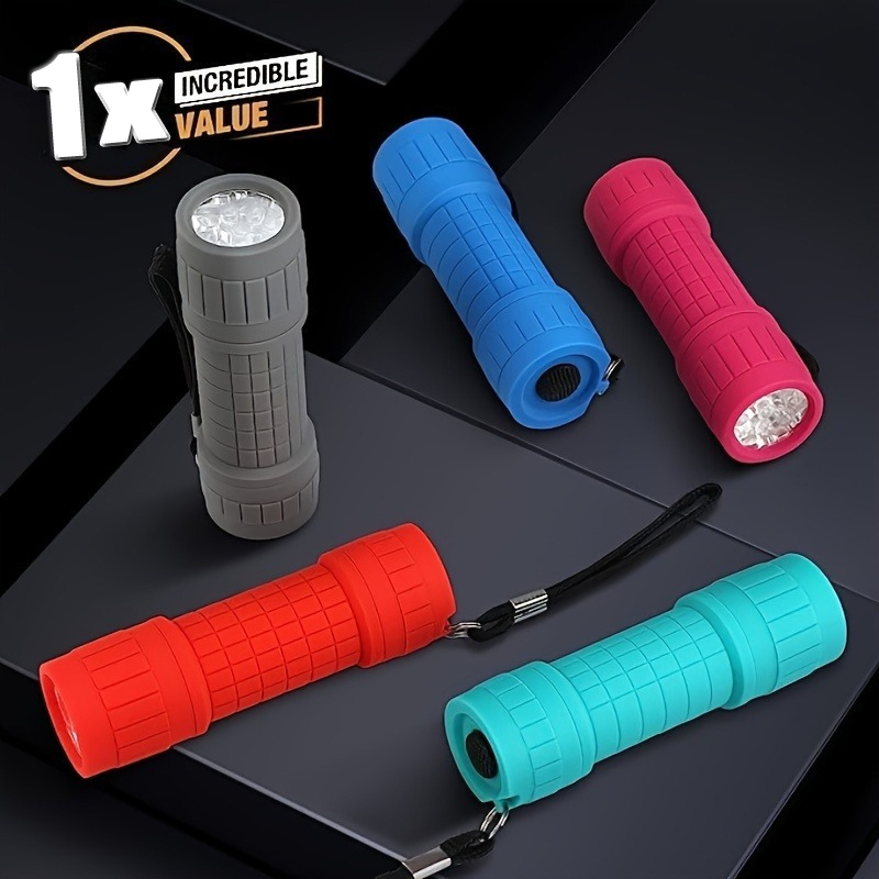 Mini Portable Flashlight Nine  - Outdoor Lighting Bollards reseña y precio